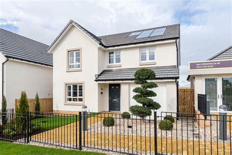 Barratt @ West Craigs, Crombie, Plot 229 | Barratt Homes
