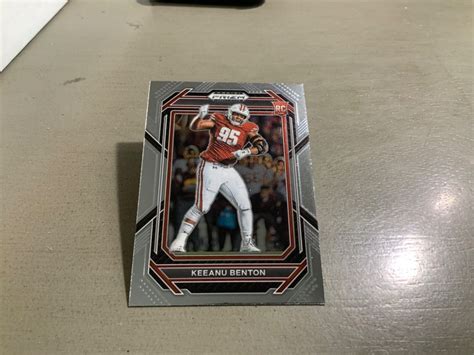 2023 PANINI DRAFT PICKS PRIZM FOOTBALL BASE RC ROOKIE 194 KEEANU BENTON