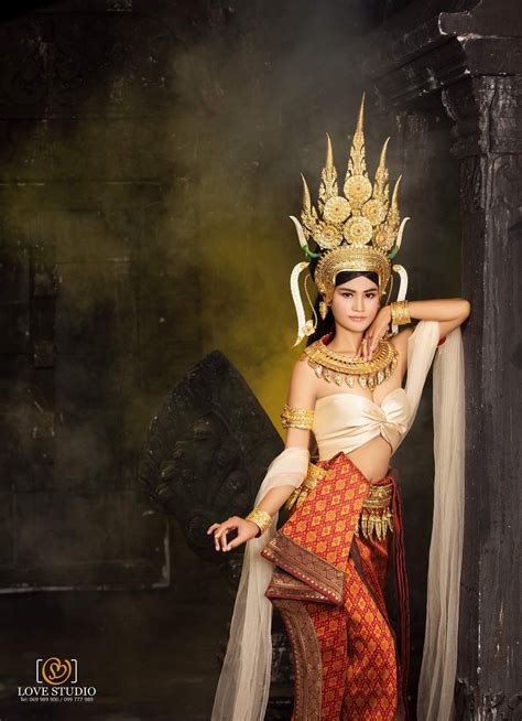 Kebaya Mistress Cambodia Most Beautiful Dancer Wonder Woman