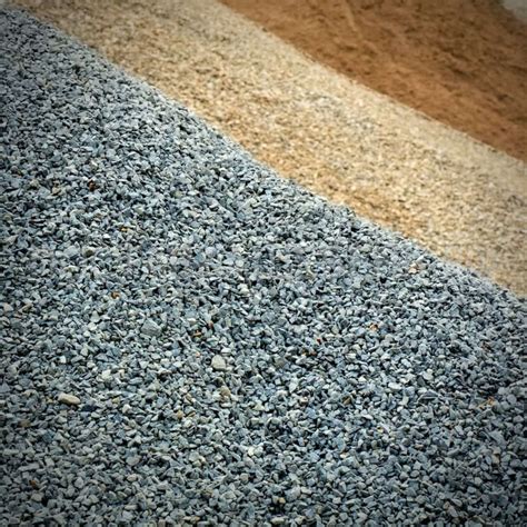 Купити щебінь 5-10 в Житомирі і по області. ТД "Бетон"