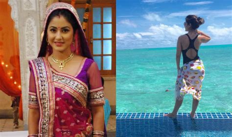 Hina Khan Aka Akshara Of Yeh Rishta Kya Kehlata Hai Shares Sexy