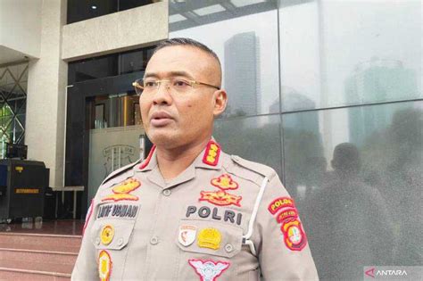 Polda Proses Polisi Yang Pungli Koran Jakarta