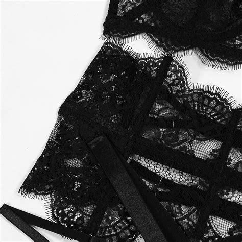 2025 New High Quality Eyelash Lace Bra And Panty Lingerie Set With Garter Belt Sexy Choker