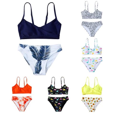 7 Hot Sexy Syn Bikini Pics