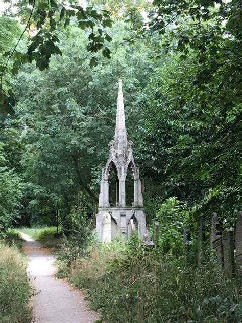 Tower Hamlets Cemetery Park – East London Outside