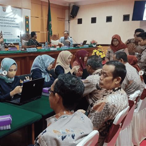 Sosialisasi Dan Aktivasi Identitas Kependudukan Digital Ikd Di