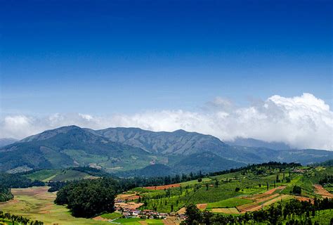 Photo Gallery of Ooty Hill Station