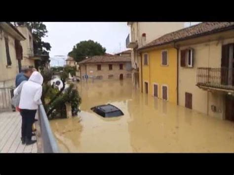 Ancona Senigallia Allagata Incubo Maltempo Nelle Marche Youtube