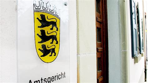 Balingen Stiefvater hat Sex mit jähriger Tochter Balingen Schwarzwälder Bote