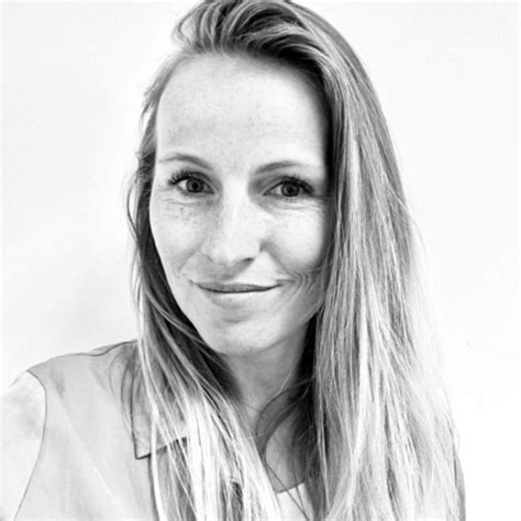 loes vlokhoven emails  phone numbers flashintel