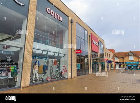 Huntingdon Town Centre Cambridgeshire England Uk Gb Stock Photo Alamy