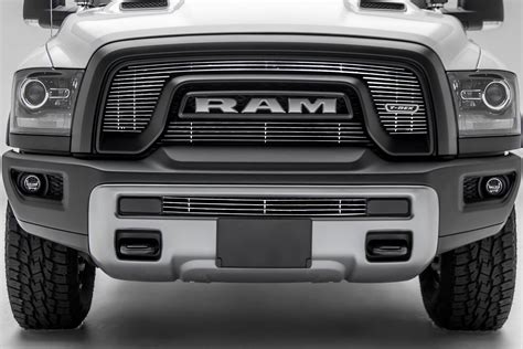 2018 Dodge Ram Front Bumper Lower Grill