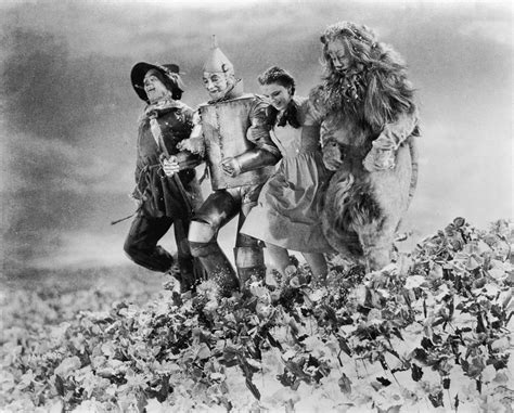 Download Movie The Wizard Of Oz 1939 Wallpaper