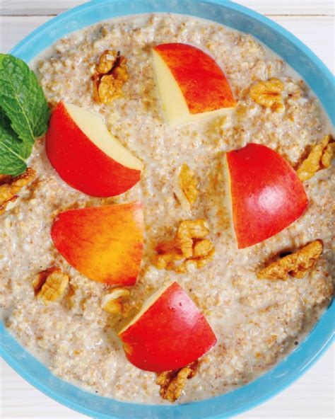 Bowl De Avena Y Frutas Sasa