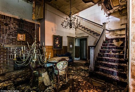 Photographer Bullet Captures Eerie Images Of An Abandoned Funeral Home