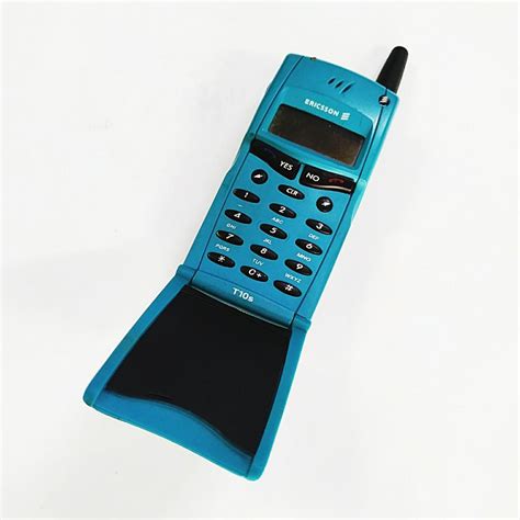 Vintage Ericsson T10s Mobile Phone, Hobbies & Toys, Collectibles & Memorabilia, Vintage ...