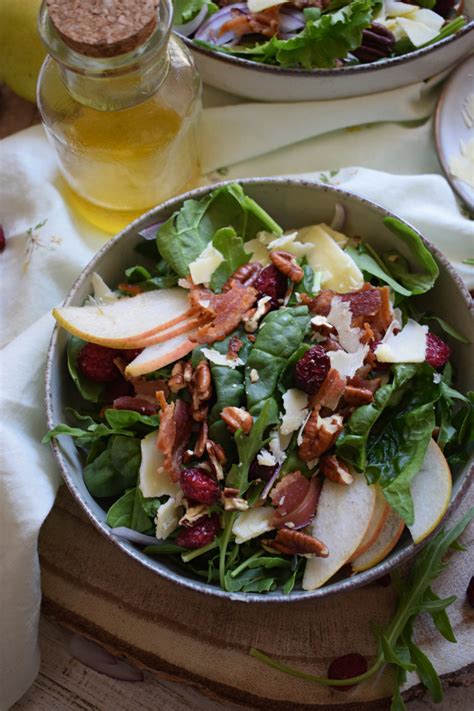 Pear And Pecan Salad Julias Cuisine