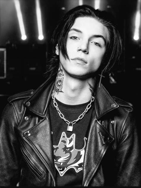 Pin By Savannah Arimento On Andy Biersack And The Rest Of Bvb Andy