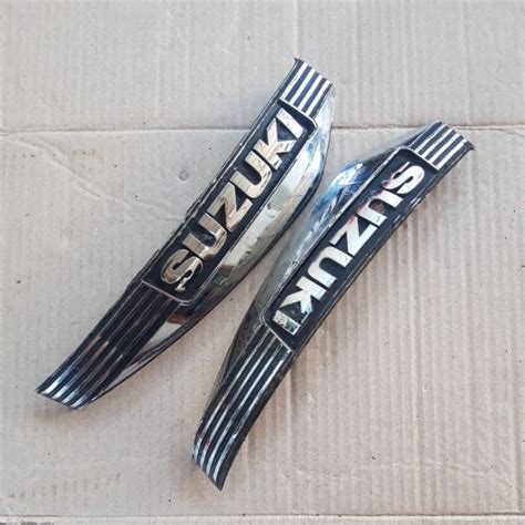 Jual Emblem Tangki Suzuki RC100 Original Shopee Indonesia