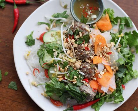 Vietnamese Vermicelli with Pork Meatballs | My Tasty Trials