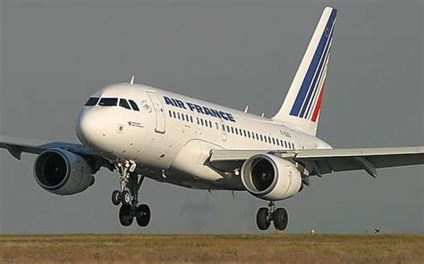 Airbus A318 Seating, Specs, Performance Chart, Seats