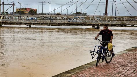 Rio Acre Registra Aumento E Chega A Marca De Metros Em Rio Branco