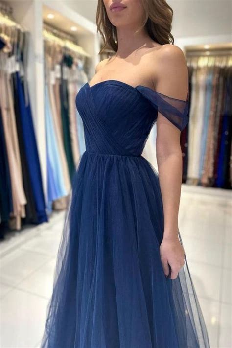 Pin De Mely Cg En Ropa En 2024 Vestidos De Graduación Para Chicas