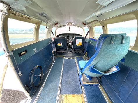 Cessna 402b Flightline Aviation