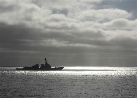 Report to Congress on Navy Force Structure and Shipbuilding - USNI News