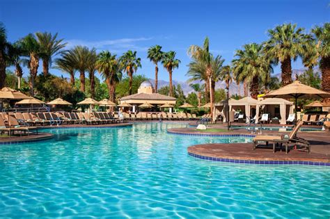 16 Best Resorts in Palm Springs, CA (2023 Guide) – Trips To Discover