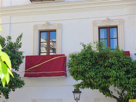 El Blog De Tapicer A Royamo Colgaduras De Balcones Para Semana Santa