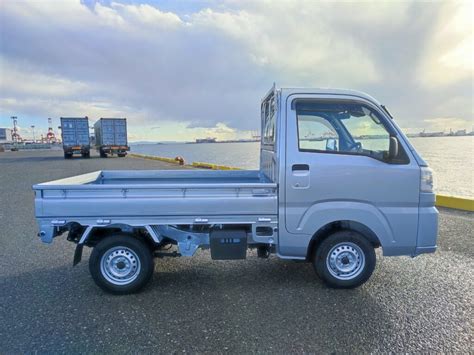 Daihatsu Hijet Regular Cab Automatic In Silver Mini Trucks