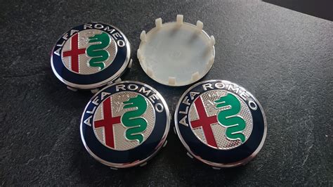 NOVO Alfa Romeo Cepovi Za Felne 60mm SREBRNI Tip 2 Kupindo 73316189