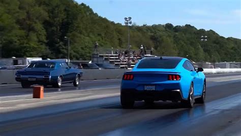 Ford Mustang Gt Drags Old School Racers Someone Takes A Major