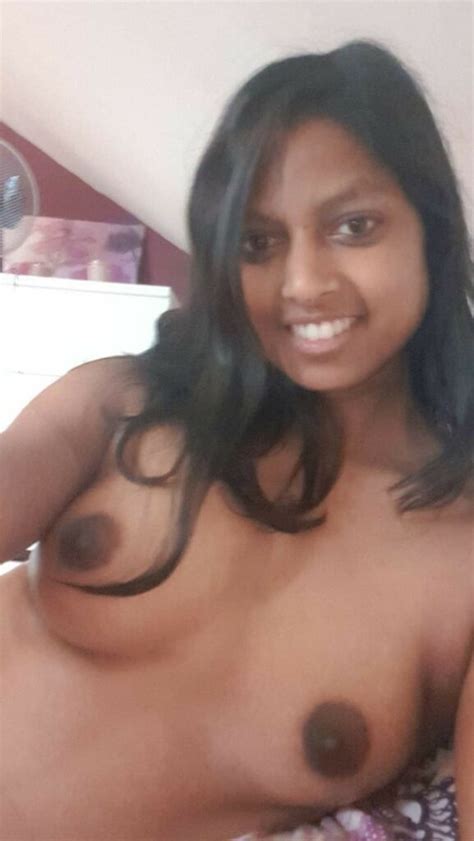 Teen Mallu Nude Girl Spread Her Ass Hole 2 577x1024 Porno Photo