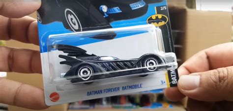 Inside The 2023 Hot Wheels Case C Behold The 1968 COPO Camaro Super Treasure Hunt Autoevolution