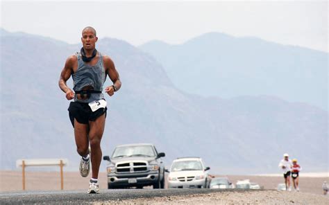 What Running Shoes Does David Goggins Wear? - Brainflow