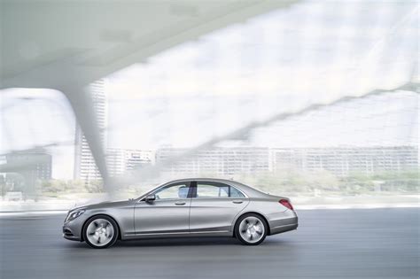 2014 Mercedes Benz S Class Fully Revealed In Hamburg Autoevolution