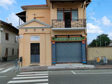 Locale Commerciale Via Cesare Battisti 2 Borgo D Ale Rif 90765063