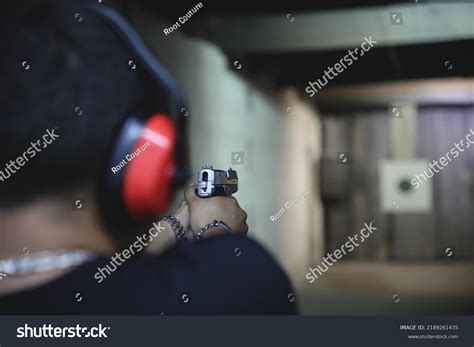 Man Pistol Bullseye Target Training Shooting Stock Photo 2189261435 ...