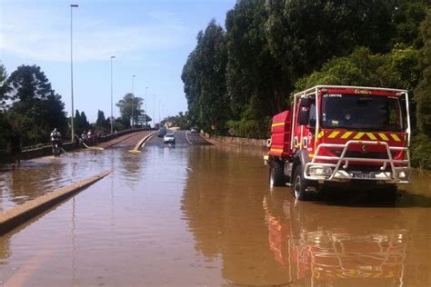 Plusieurs Routes Coup Es Apr S Les Violents Orages Dans Les Alpes Maritimes