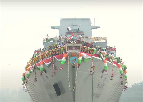 President Murmu launches Indian Navy Advanced Stealth Frigate INS ...