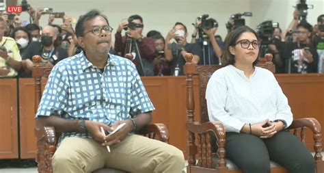 Hakim Pn Jaktim Bebaskan Haris Azhar Dan Fatia Di Kasus Lord Luhut