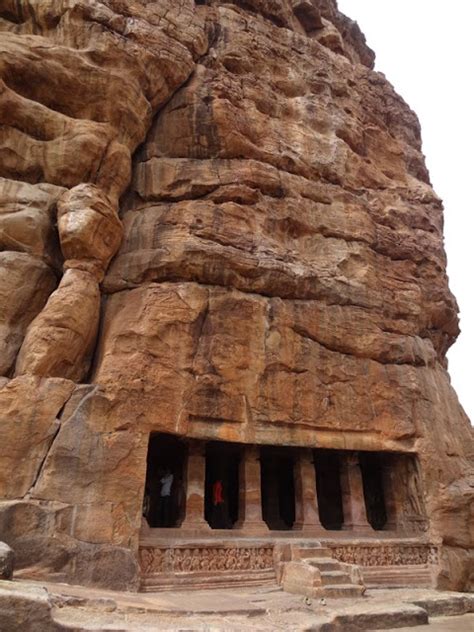 Badami Cave Temples- A guide for the sculptures