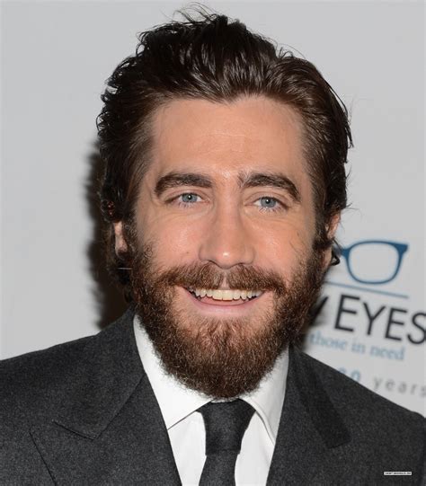 Jake Gyllenhaal beard - Brilliant News