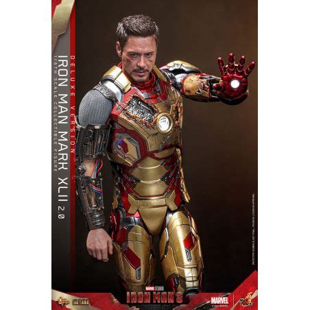 Iron Man Mark XLII 2 0 Deluxe Hot Toys MMS759D66 Iron Man 3 1 6 Figure