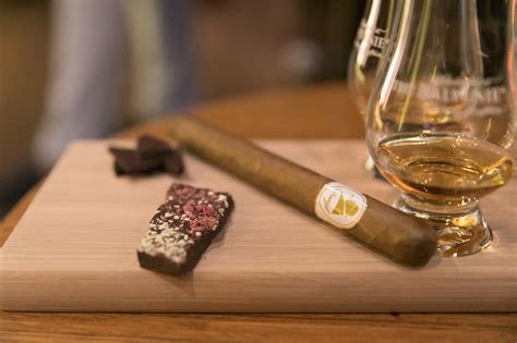 Cigar Pairing - A Gentleman's World