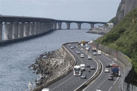 Route La Corniche bientôt basculée Le Quotidien de la Réunion