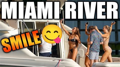 We Love ️ When They Do That 👙👌😜 Miami River Boats And Yachts