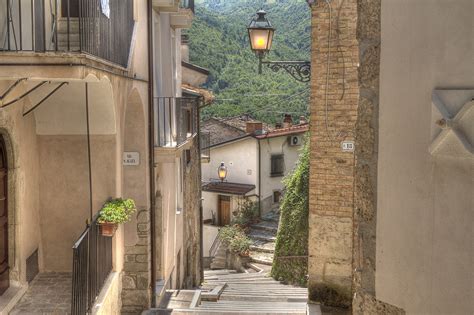 Anversa Degli Abruzzi Antonio Vaccarini Flickr